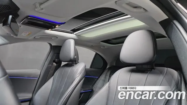 Mercedes-Benz E-Класс 2025 thumb 11