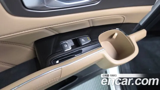 Kia Sorento 2024 thumb 10