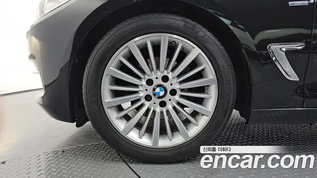 BMW Gran Turismo 2014 thumb 2