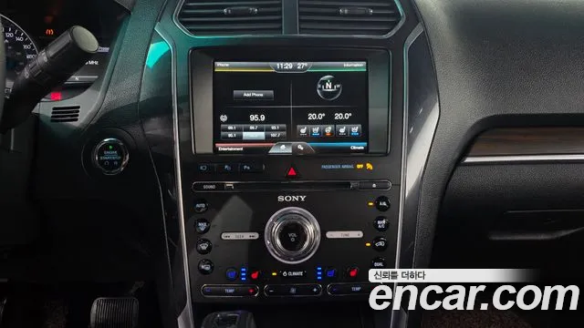Ford Explorer 2015 thumb 3