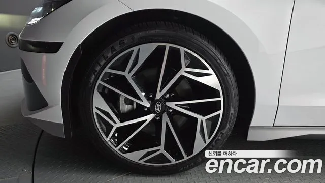 Hyundai IONIQ 6 2022 thumb 9