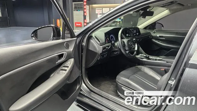 Hyundai Sonata 2021 thumb 11