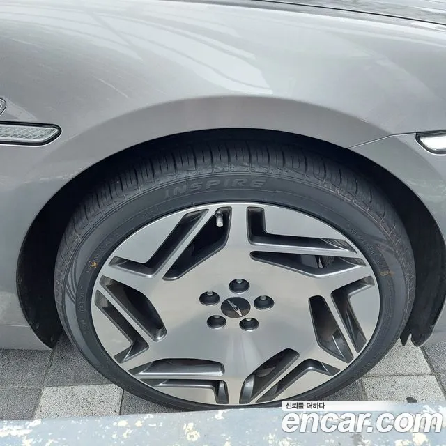 Genesis G90 2021 thumb 8