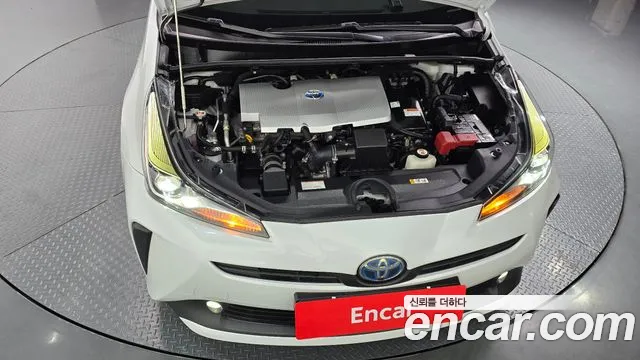 Toyota Prius 2021 thumb 5