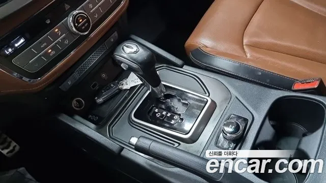 KG_Mobility_Ssangyong Rexton 2019 thumb 10