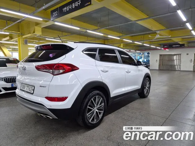 Hyundai Tucson 2017 thumb 12