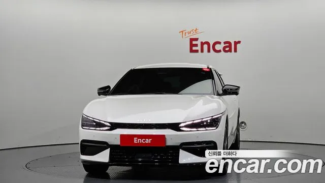 Kia EV6 2022 thumb 12