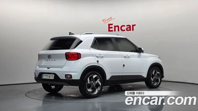 Hyundai Venue 2023 thumb 9