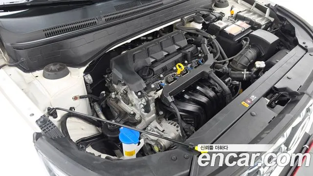 Hyundai Venue 2023 thumb 2
