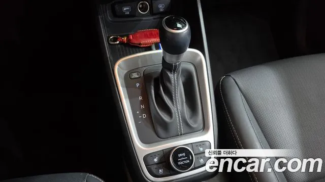 Hyundai Venue 2023 thumb 4