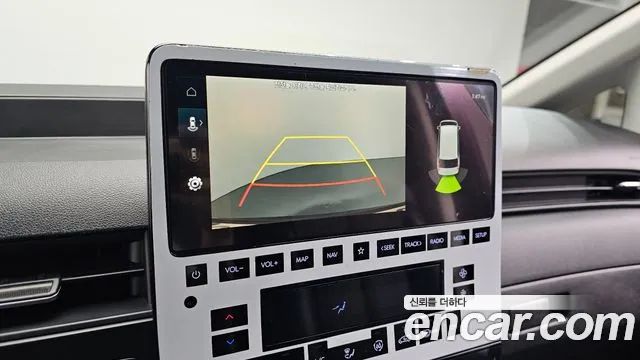 Hyundai Staria 2022 thumb 5
