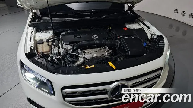 Mercedes-Benz GLB 2021 thumb 12