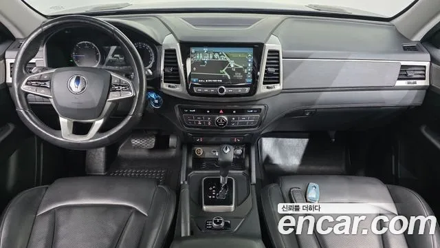 KG_Mobility_Ssangyong Rexton 2018 thumb 12