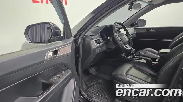 KG_Mobility_Ssangyong Rexton 2018 thumb 5