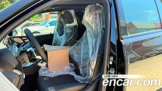 Mercedes-Benz GLS 2026 thumb 7