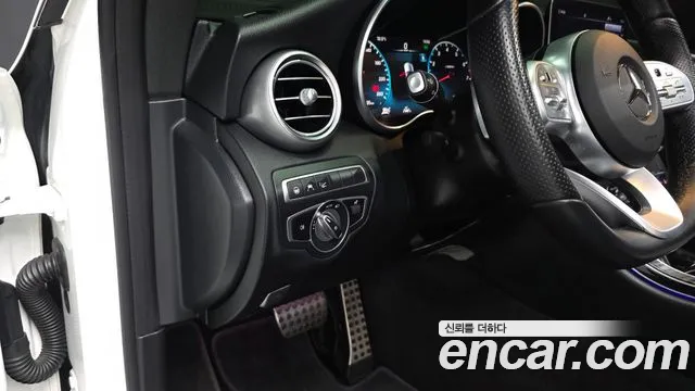Mercedes-Benz C-Класс 2021 thumb 12