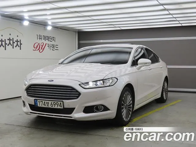 Ford Mondeo 2017 thumb 12
