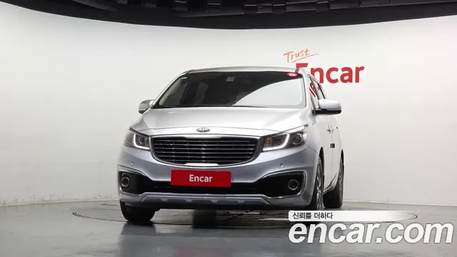 Kia Carnival 2015 thumb 3