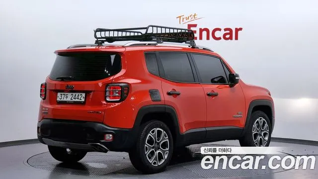 Jeep Renegade 2015 thumb 4
