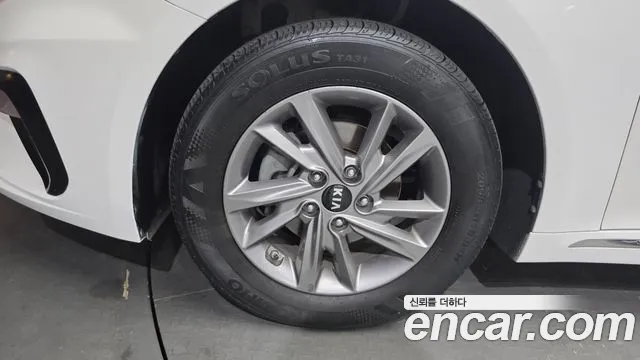 Kia K5 2019 thumb 12