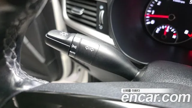 Kia K5 2019 thumb 4