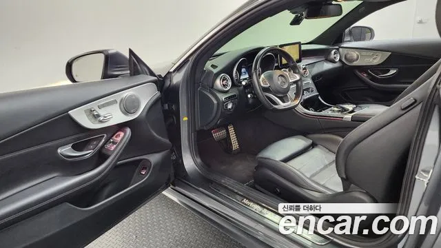 Mercedes-Benz C-Класс 2016 thumb 3
