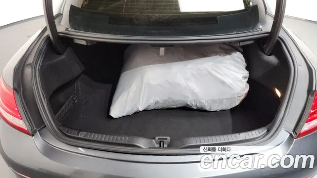 Mercedes-Benz C-Класс 2016 thumb 10