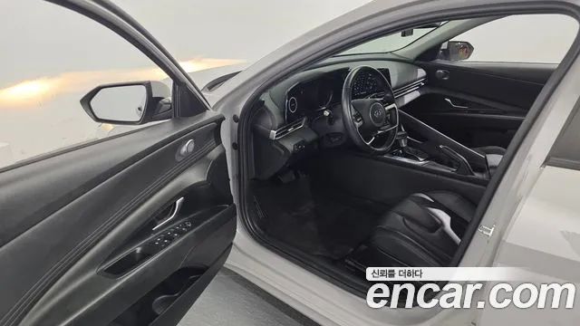 Hyundai Avante 2020 thumb 10