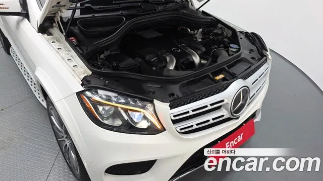 Mercedes-Benz GLS 2017 thumb 5