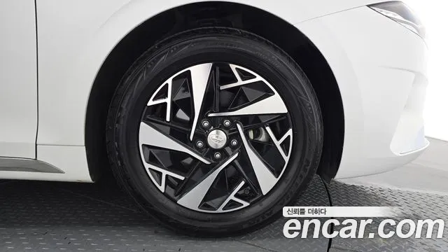Hyundai Grandeur 2022 thumb 2