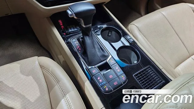 Kia Carnival 2019 thumb 7