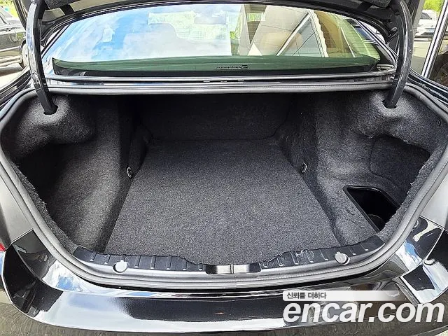 BMW 5 серии 2015 thumb 7