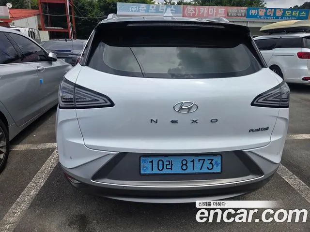 Hyundai Nexo 2023 thumb 2