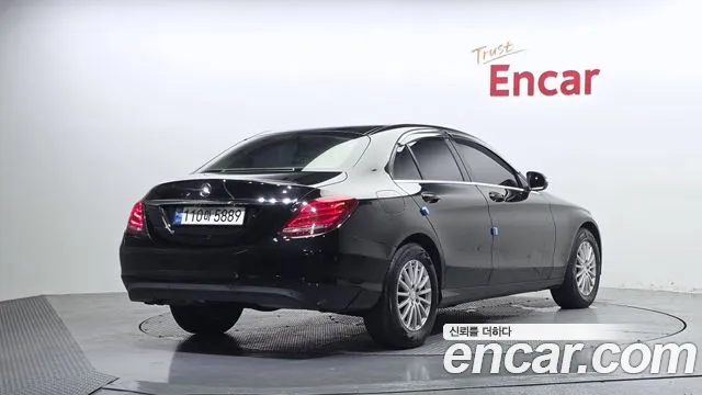 Mercedes-Benz C-Класс 2015 thumb 2