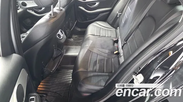 Mercedes-Benz C-Класс 2015 thumb 11