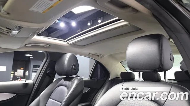 Mercedes-Benz C-Класс 2015 thumb 5