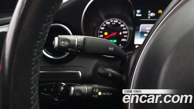 Mercedes-Benz C-Класс 2015 thumb 10
