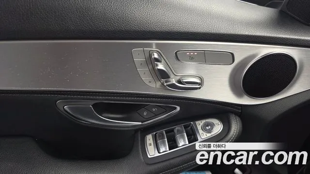Mercedes-Benz C-Класс 2015 thumb 8