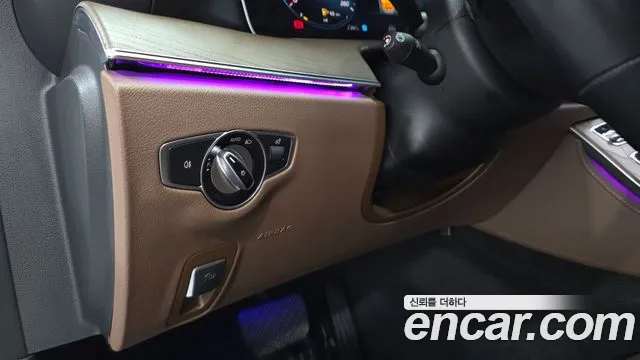 Mercedes-Benz E-Класс 2021 thumb 8