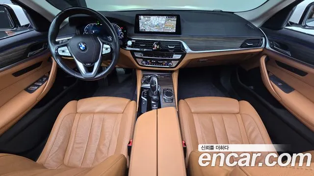 BMW 5 серии 2020 thumb 6