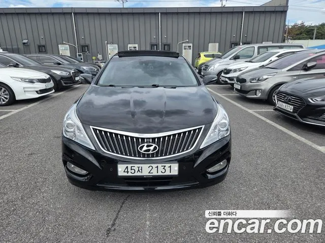 Hyundai Grandeur 2011 thumb 4