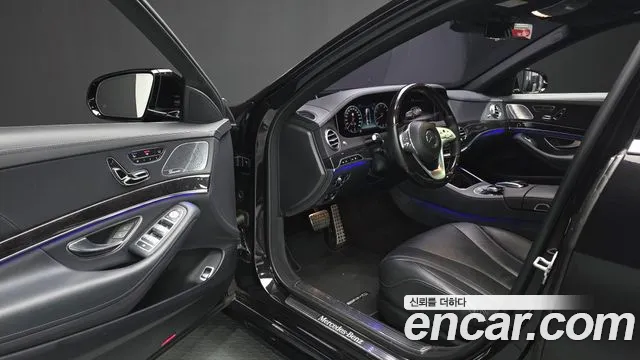 Mercedes-Benz S-Класс 2018 thumb 2
