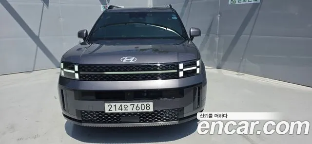 Hyundai Santa Fe 2023 thumb 4