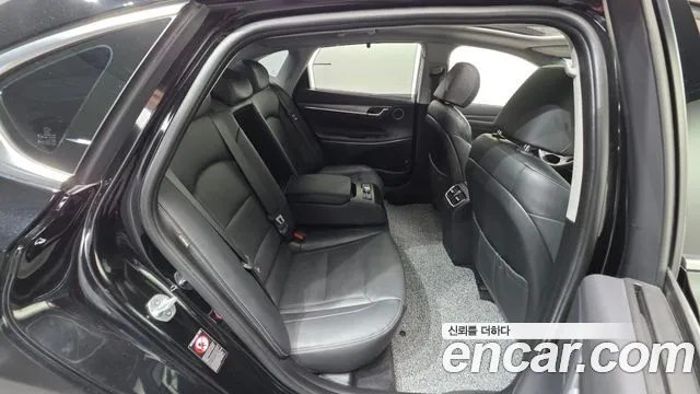 Hyundai Grandeur 2018 thumb 8