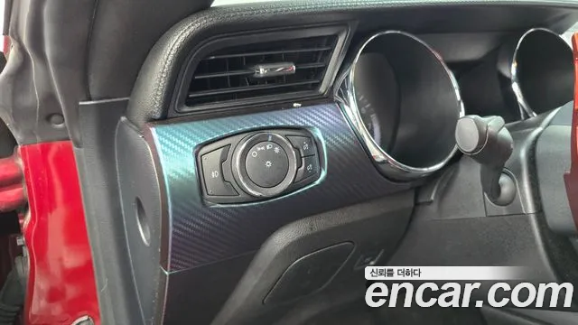 Ford Mustang Mach-E 2015 thumb 4