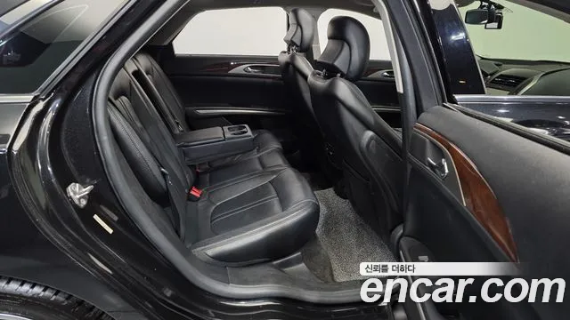 Lincoln MKZ 2015 thumb 3
