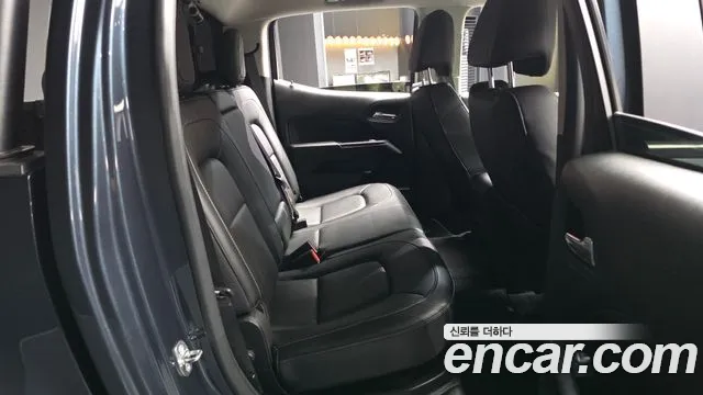 Chevrolet Colorado 2020 thumb 2