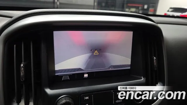 Chevrolet Colorado 2020 thumb 10