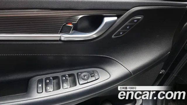 Hyundai Grandeur 2018 thumb 8