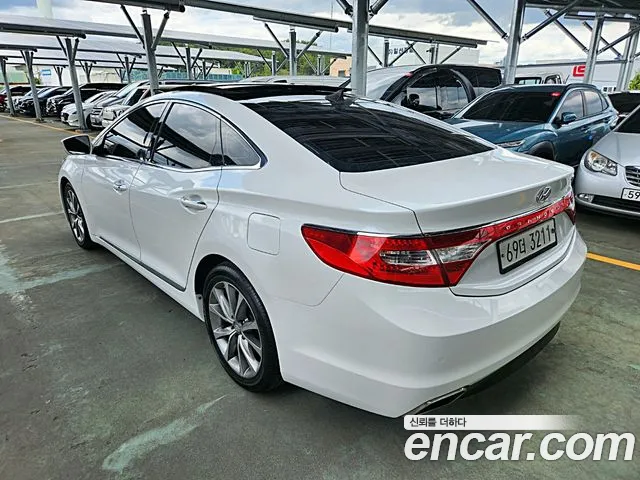 Hyundai Grandeur 2014 thumb 3